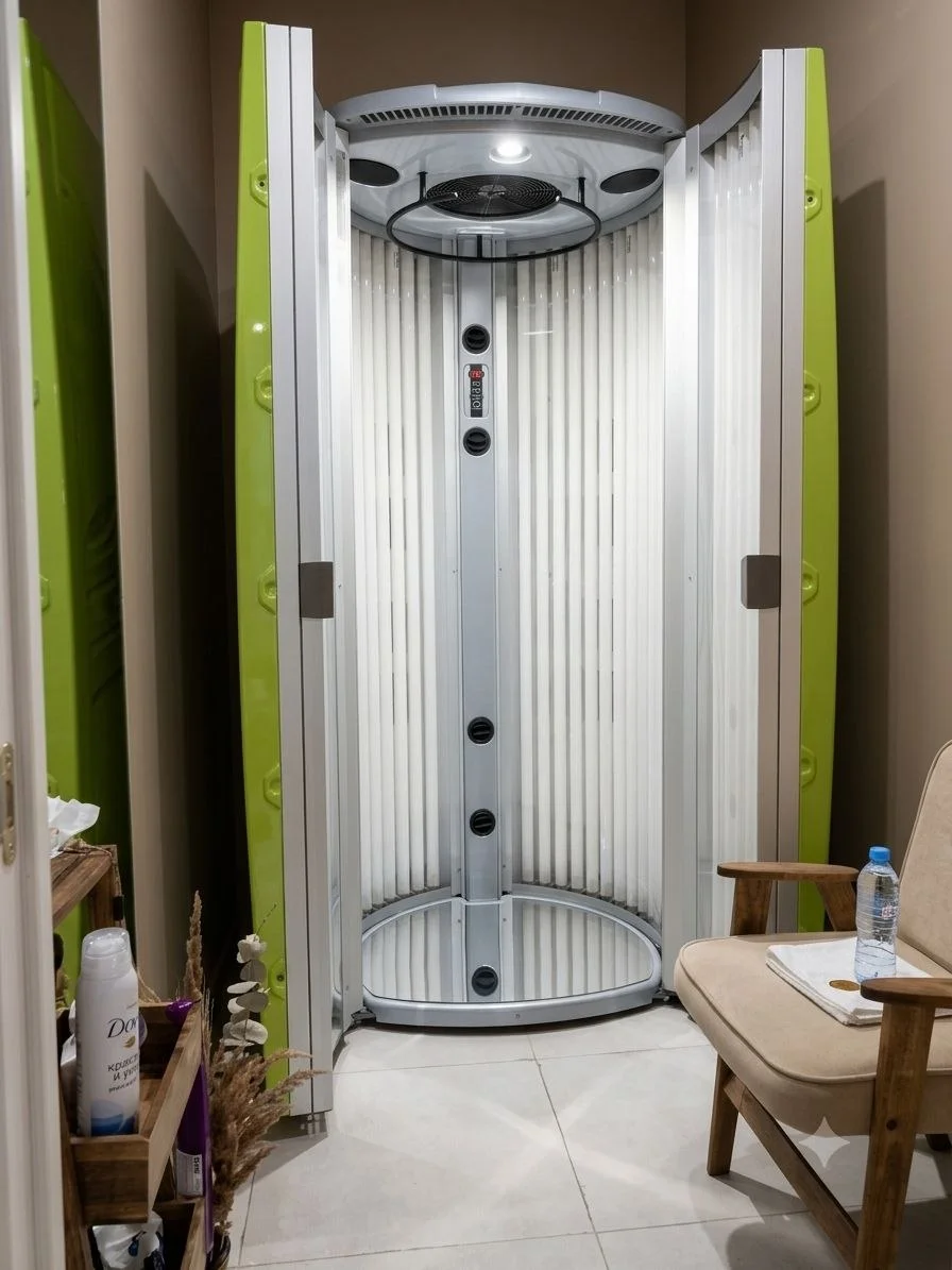 Кабина солярия Luxura V5 в салоне Ms.Pepper на Соколе, Усиевича 12